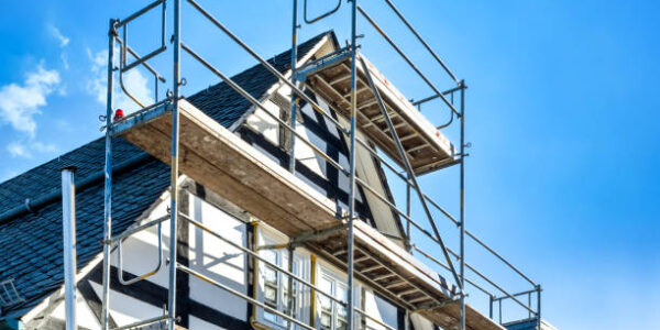 Reconstruction and renovation of an old half-timbered house