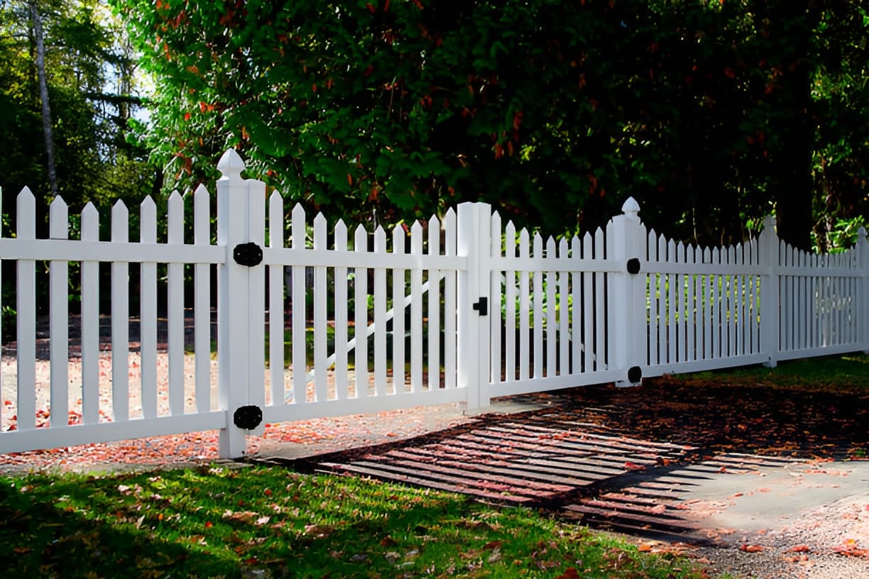 Vinyl Fence