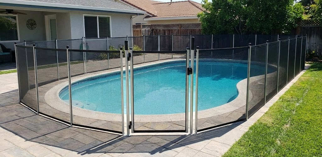 mesh pool fence